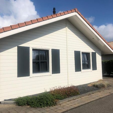 Vakantiepark Krabbenkreek Sint Annaland Exterior photo